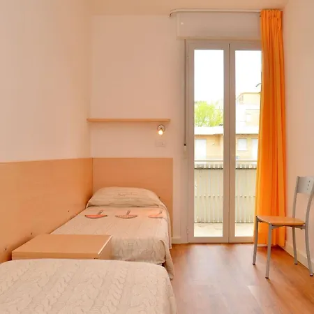 Comfortable For 6 Guests - Beahost *