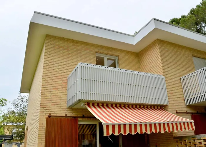 Comfortable For 6 Guests - Beahost